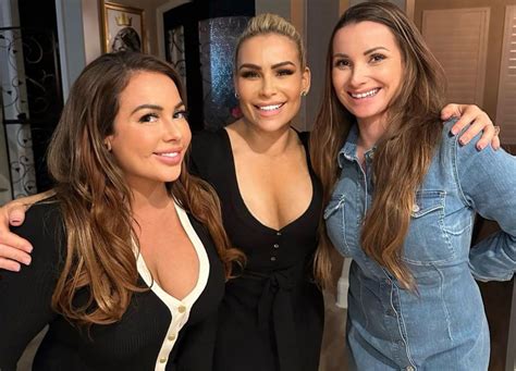 Natalya Neidhart Sister Jenni And Kristin: Siblings Ruling。